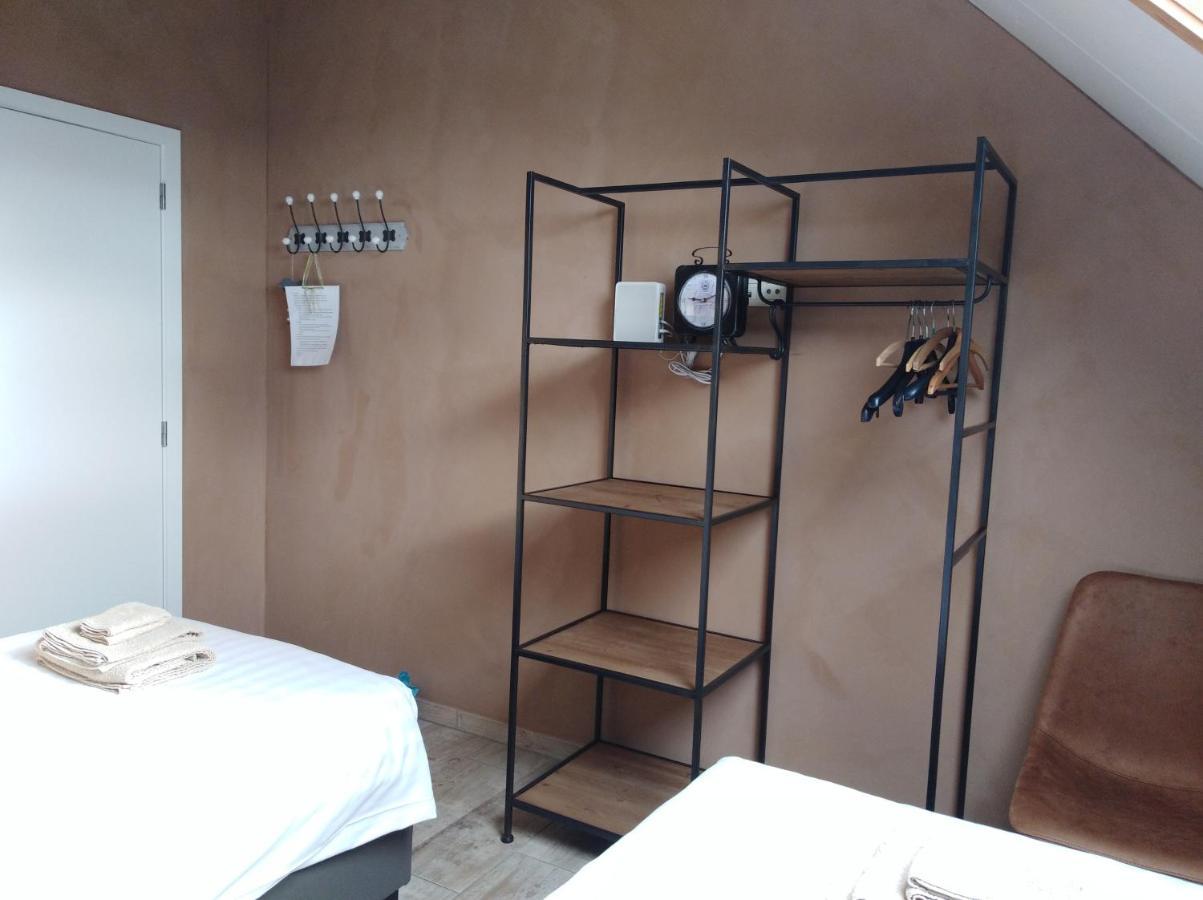 'T Hooghe Licht Bed & Breakfast 조네베커 외부 사진